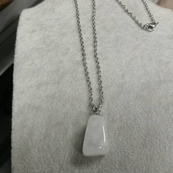 Natural Quartz Crystal Necklace Gemstone Pendant Stainless-Steel Chain 20" - Picture 14 of 15